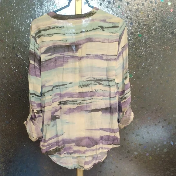 Zac & Rachel Womans Top - Picture 11 of 14